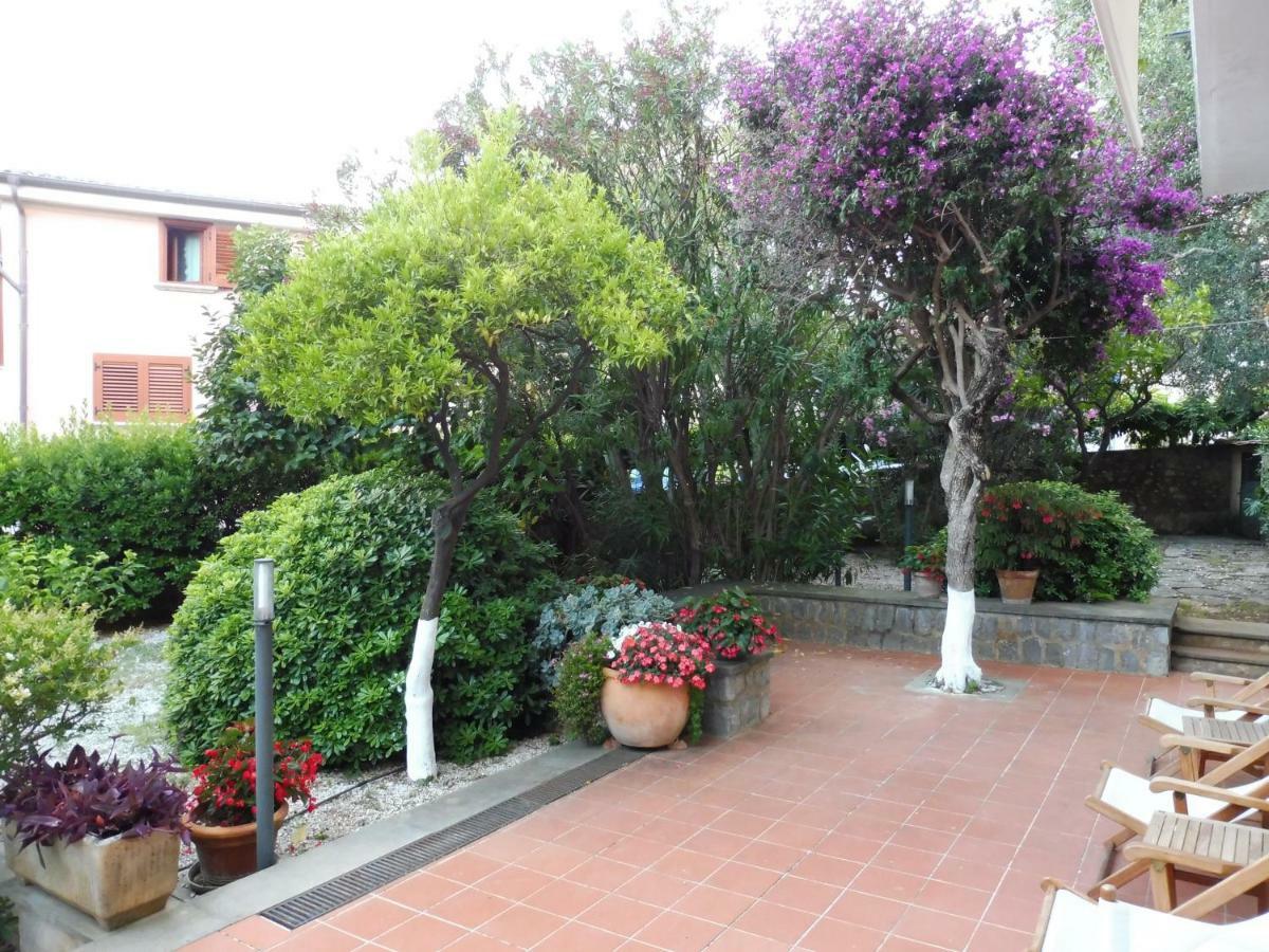 Santa Maria Apartahotel